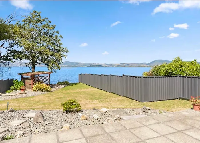 Fabulous Front House-private Access